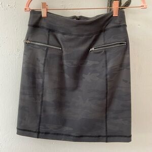 Lululemon Athletica Camo Skirt Size 6